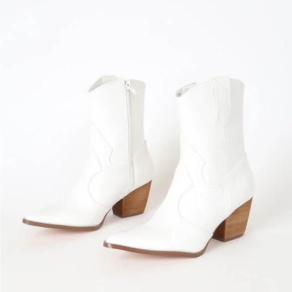 Coconuts by Matisse size 9 bootie - Picture 6 of 8